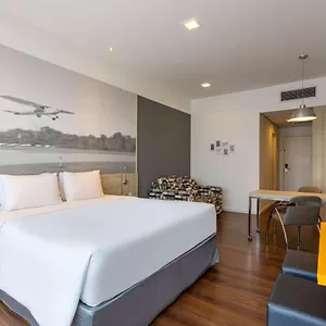 **** Hotel Wyndham Garden Convention Nortel Brazil